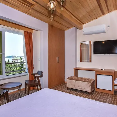 Mavi Koy Beach Resort 4*