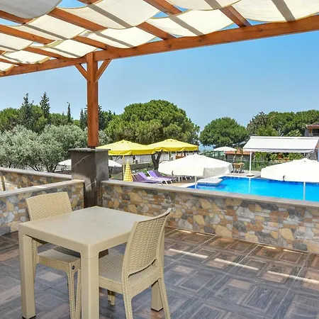 Mavi Koy Beach Resort Ξενοδοχείο