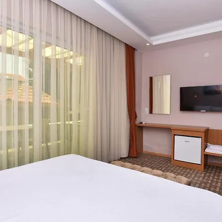Mavi Koy Beach Resort Marmara Adasi