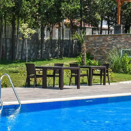 Hotel Mavi Koy Beach Resort