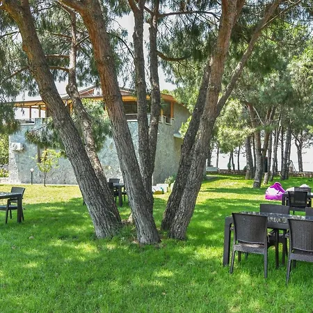 Mavi Koy Beach Resort 4* Marmara Adasi