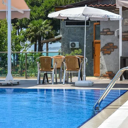Mavi Koy Beach Resort Hotel Marmara Adasi