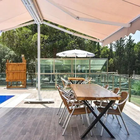 Mavi Koy Beach Resort Ξενοδοχείο