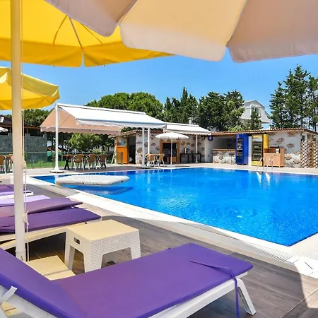 Hotel Mavi Koy Beach Resort Marmara Adasi