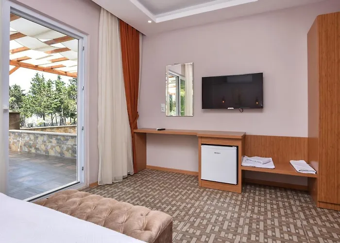 호텔 Mavi Koy Beach Resort 4*