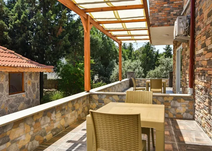 Mavi Koy Beach Resort 호텔 마르마라섬