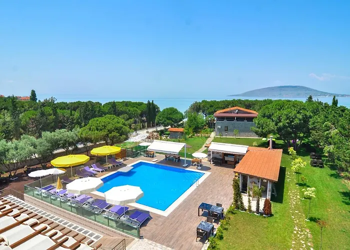 Mavi Koy Beach Resort 호텔