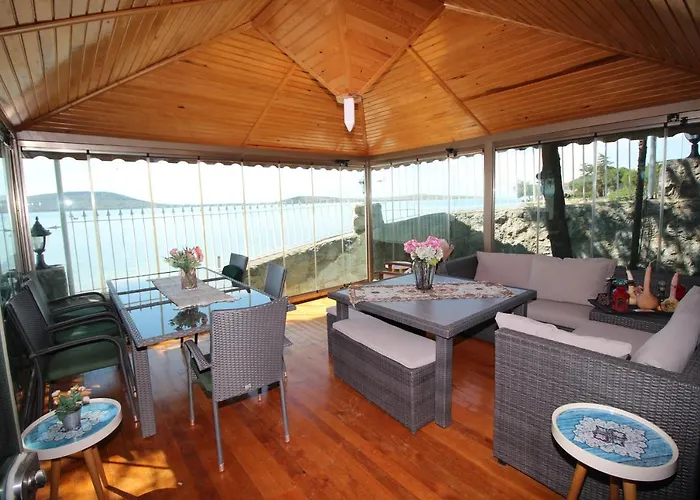 Mavi Koy Beach Resort 호텔 4*